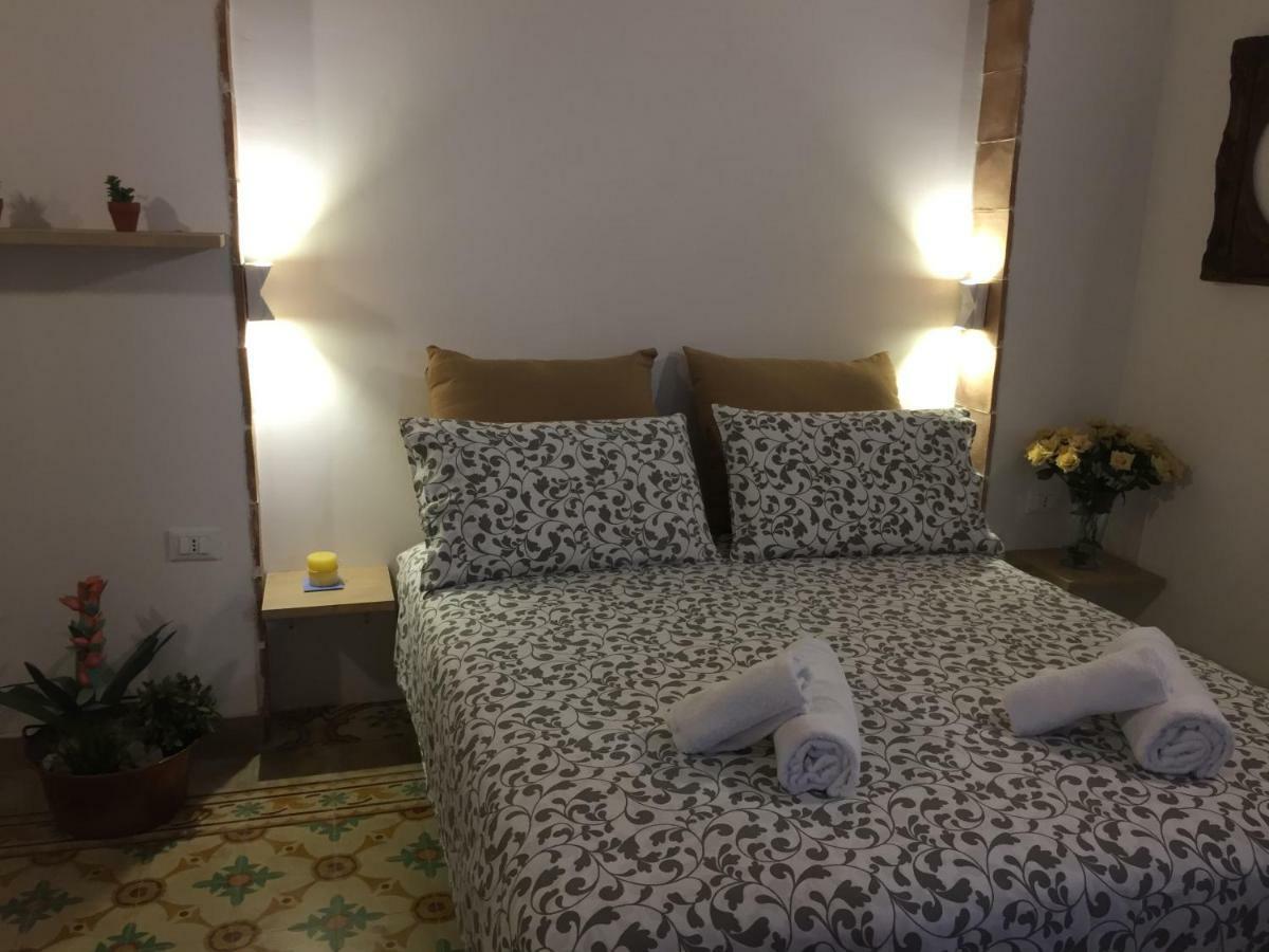 Al Civico 9 Apartment Trapani Bagian luar foto